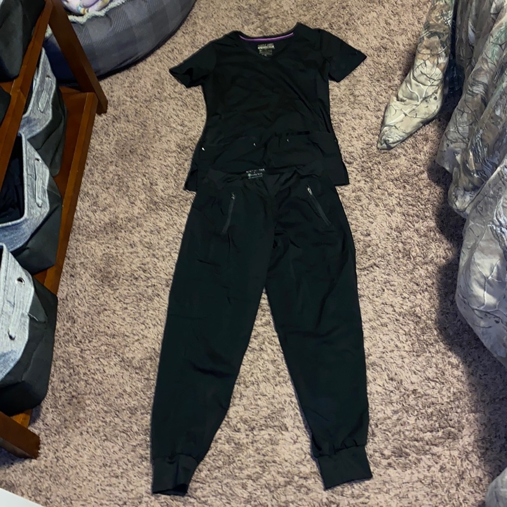 Black Scrub Set